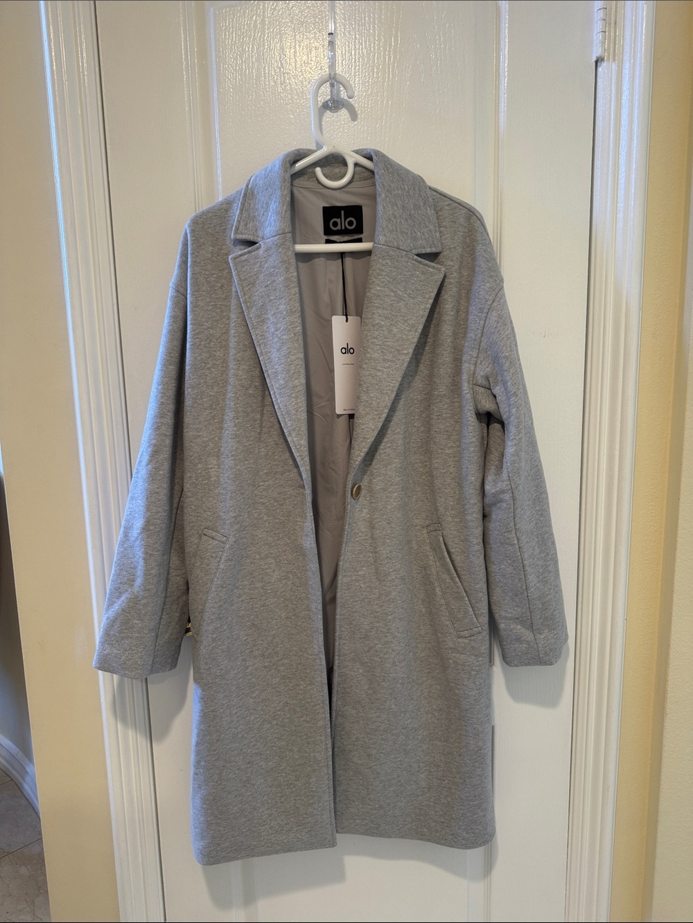 ALO Yoga Gray Long Single-Button Trench Coat